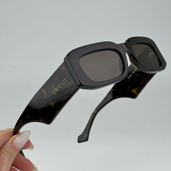 Gucci GG1426S 002 BRAND NEW Sunglasses Dark Havana Brown Unisex Rectangle - Picture 1 of 13